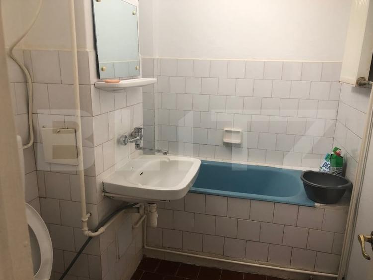 Apartament cu 2 camere decomandat, mobilat în Micro 17