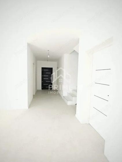Casă cu 4 camere cu Teren 361 Mp în Central
