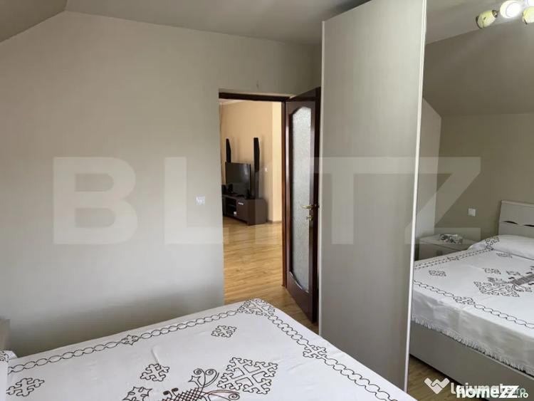 Casă cu 5 camere cu Teren 800 Mp în Surduc
