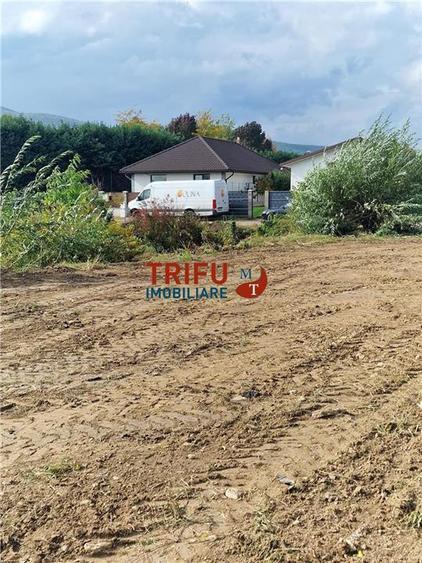 Teren Construcții intravilan de 680 mp, în Ampoi 1