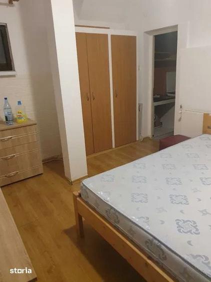 Garsonieră în Ștrand