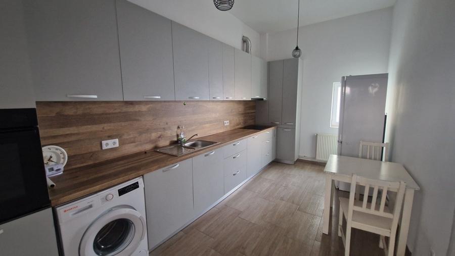 Apartament 3 camere de inchiriat Cisnadie - 1