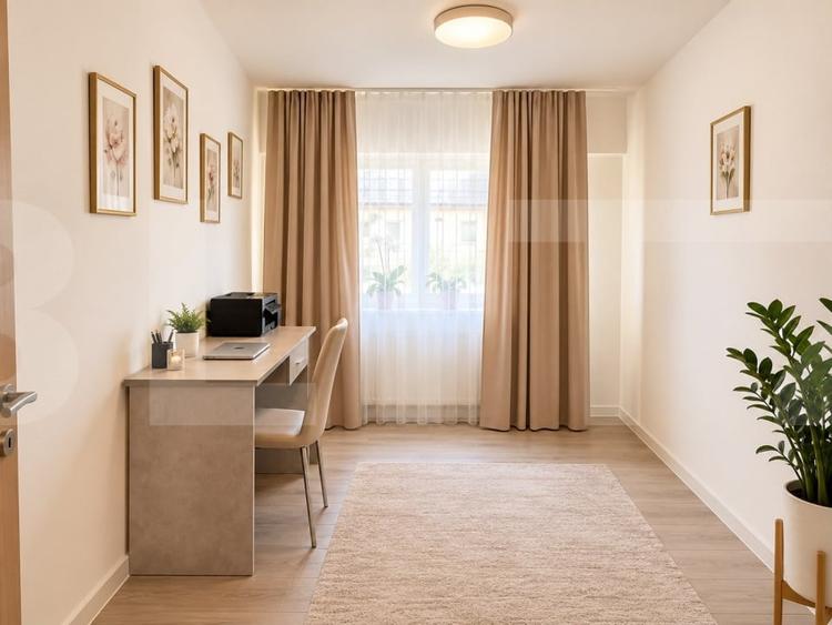 Apartament cu 4 camere decomandat, mobilat în Central