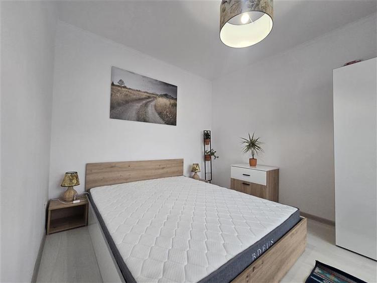 Apartament 2 camere de inchiriat Piata Sud. Mobilat utilat complet - 1