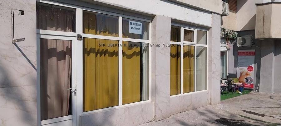 Spațiu comercial, de 1,500 mp, în Roșiori de Vede