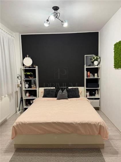 Apartament cu 2 camere semidecomandat, mobilat în Torontalului