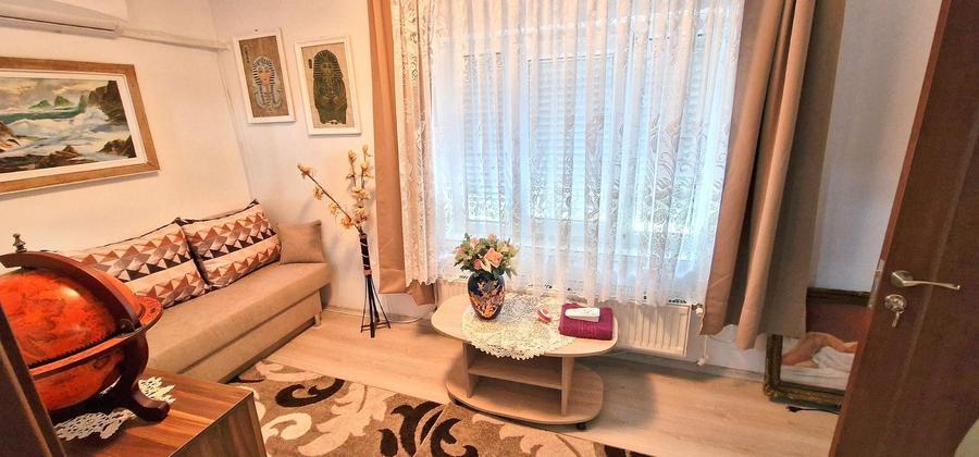 Casă individuală cu 3 camere cu Canalizare în Central