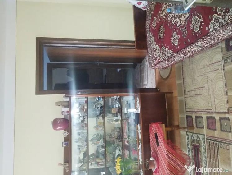 Apartament cu 2 camere semidecomandat în Ultracentral