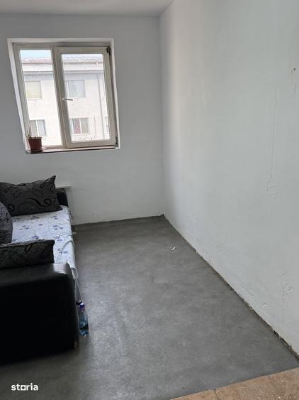 Garsonieră în Podu Roș