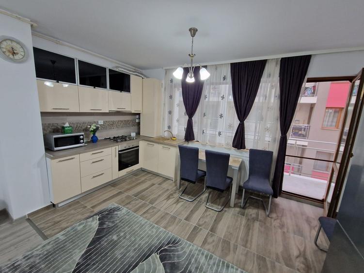 Inchiriez apartament 2cam in Cartierul Solar ,B-dul Metalurgiei nr132, Bl B4A - 3