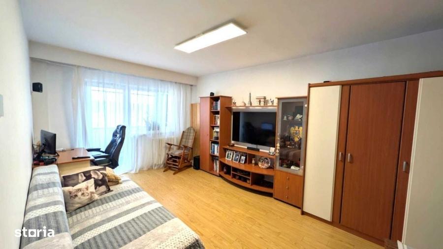 Apartament cu 4 camere în Vest