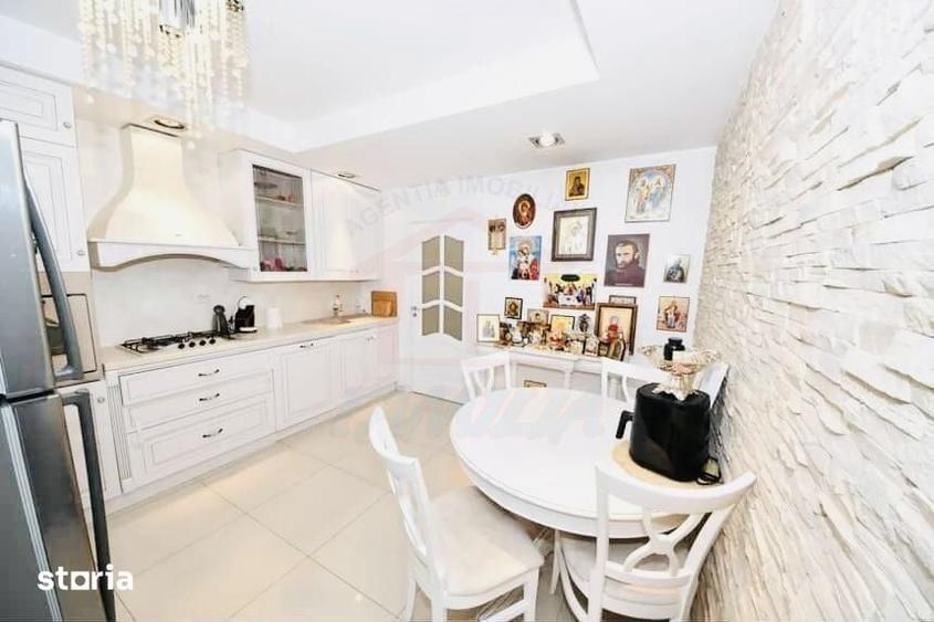 Casă cu 3 camere cu Teren 200 Mp în Vânători