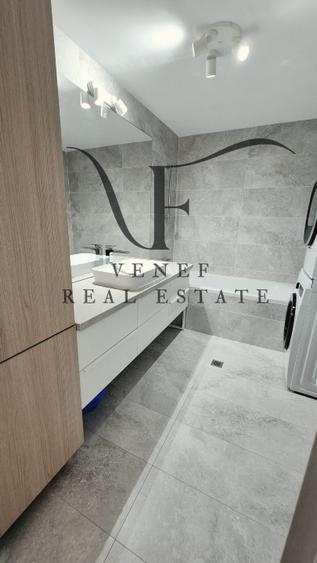 Apartament cu 3 camere decomandat în Aviației