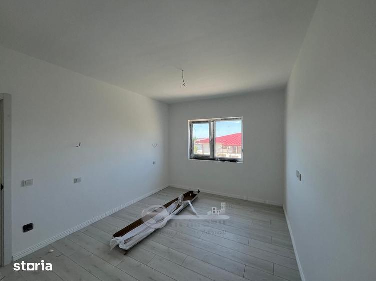 Apartament cu 2 camere decomandat în Bârnova