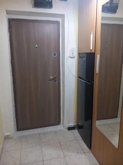 Proprietar vand garsoniera Far - 4