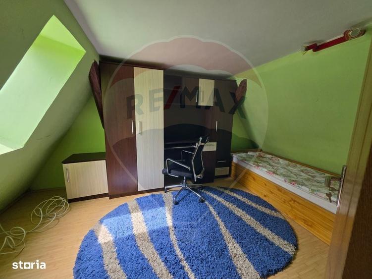 Apartament cu 3 camere de vanzare in zona Central - 1