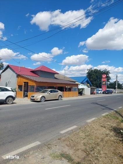 Casă cu 4 camere cu Teren 900 Mp în Roseți