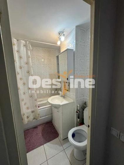 Apartament cu 3 camere semidecomandat, mobilat în Drumul Taberei