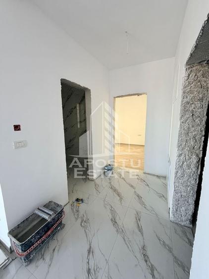 Apartament cu 2 camere semidecomandat în Giroc