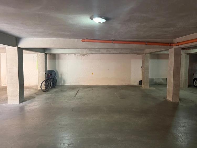 Apartament cu 2 camere semidecomandat în Decebal