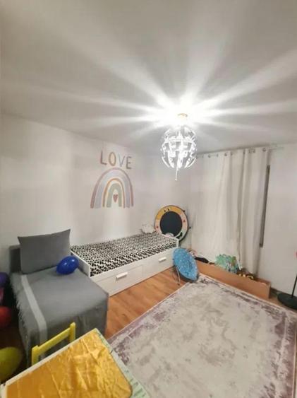 Apartament cu 3 camere de vanzare in FLORESTI, zona SESUL DE SUS - 7