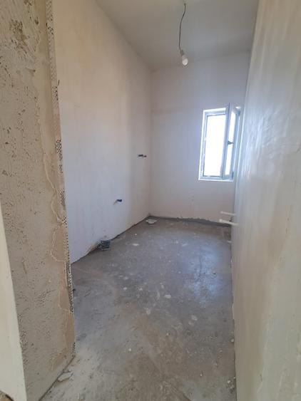 Casă individuală cu 4 camere cu Teren 400 Mp în Horlești (Rediu)