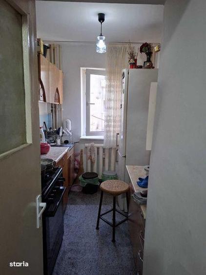 Apartament cu 3 camere semidecomandat în Miroslava