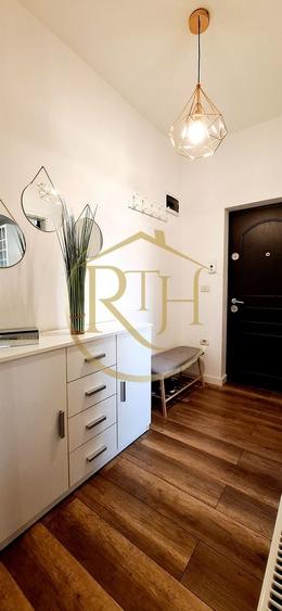 Apartament cu 2 camere semidecomandat, mobilat în Giroc