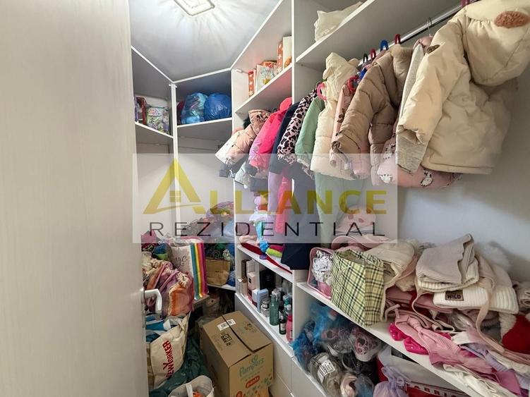 Duplex cu 3 camere cu Canalizare în Berceni