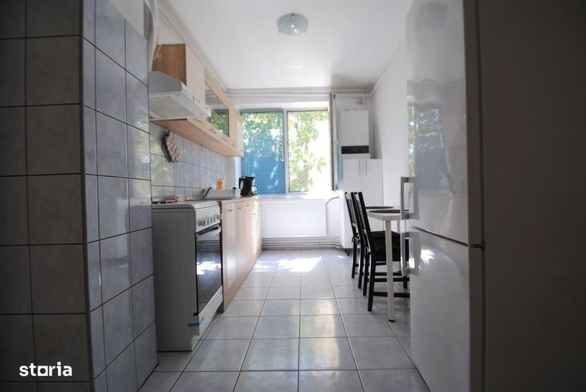Apartament cu 3 camere în Medicină