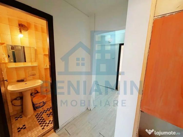 Apartament cu 4 camere decomandat în Valea Rosie