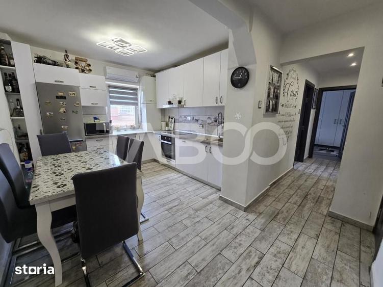 Apartament cu 3 camere decomandat în Trei Stejari