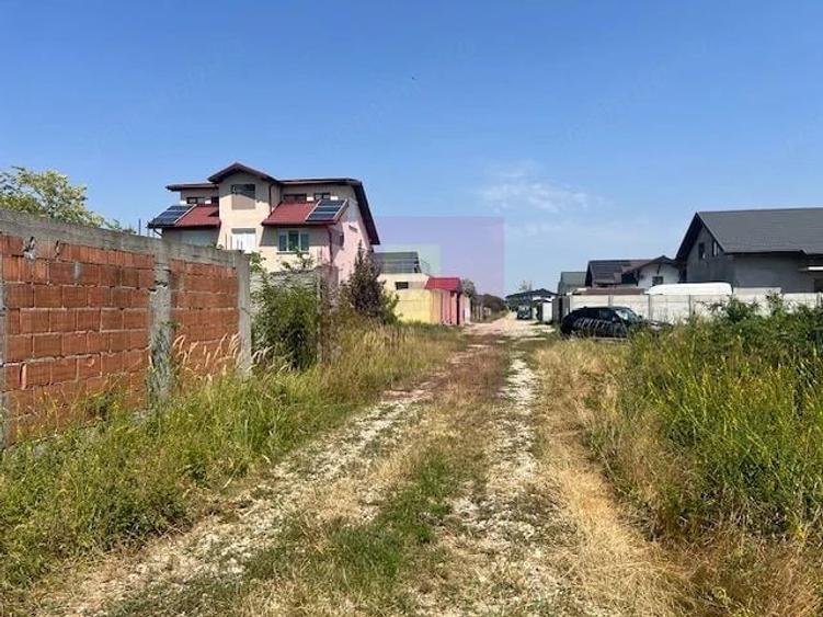 Teren de 606 mp, în Clinceni