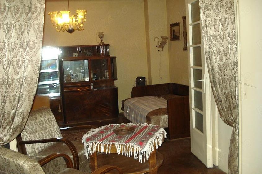 Casă cu 3 camere cu Teren 630 Mp în Bălcescu