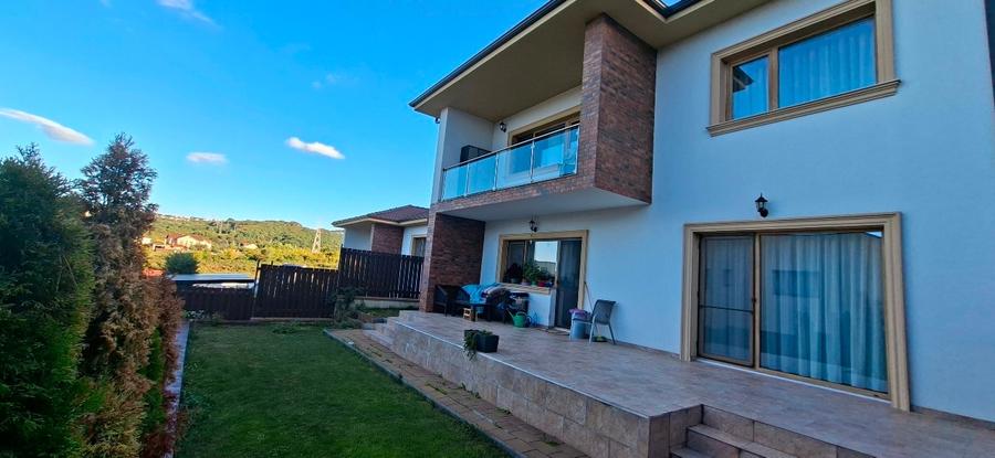 Duplex cu 4 camere cu Canalizare în Mănăștur