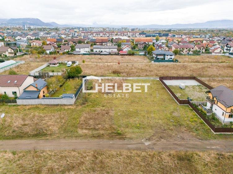 Teren Construcții intravilan de 600 mp, în Sânpetru