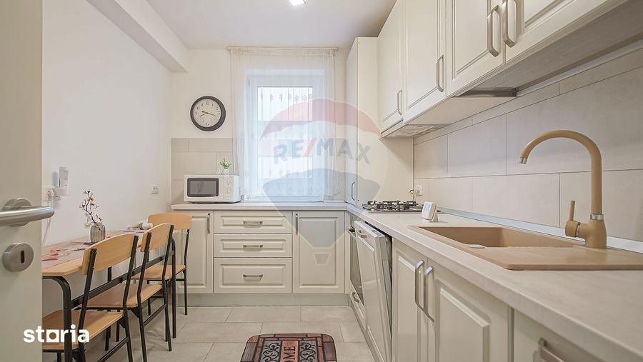Apartament cu 2 camere decomandat, mobilat în Tractorul