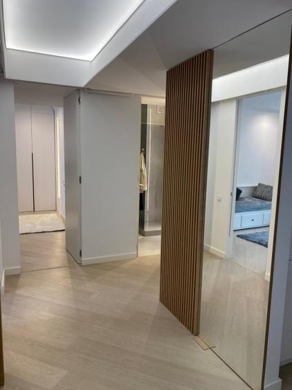 Apartament cu 3 camere decomandat, mobilat în Pipera