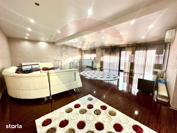 Casă cu 6 camere cu Teren 360 Mp în Andronache