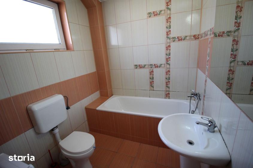 Apartament cu 3 camere în Dâmbul Rotund