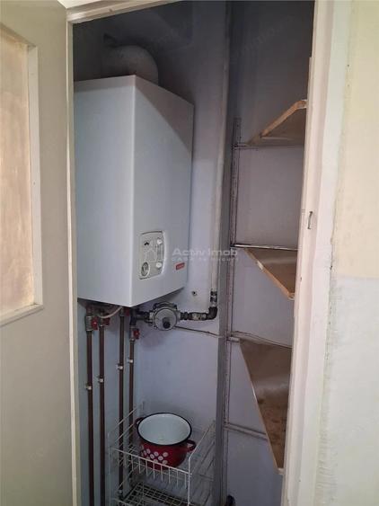 Apartament cu 2 camere decomandat în Cuptoare (Reșița)
