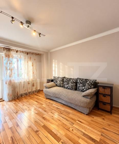 Apartament cu 2 camere semidecomandat, mobilat în Semicentral