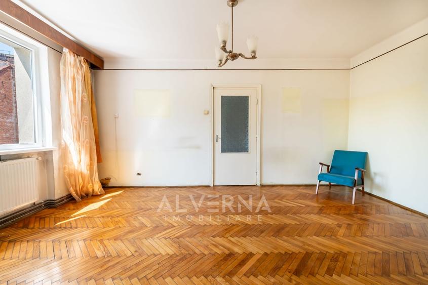 Apartament cu 2 camere semidecomandat în Horea