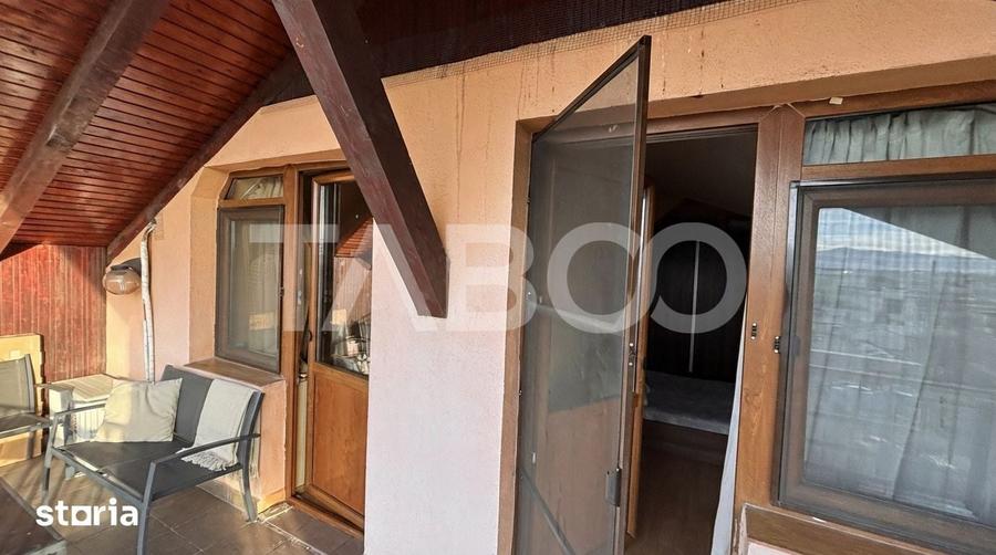 Apartament cu 4 camere decomandat în Turnișor