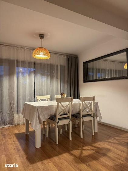 Casă cu 4 camere cu Teren 250 Mp în Central