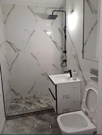 Apartament cu 2 camere decomandat în Cetate