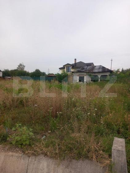 Teren Construcții intravilan de 670 mp, în Priseaca