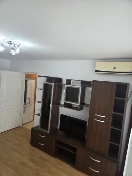 Apartament 2 camere metrou - 7