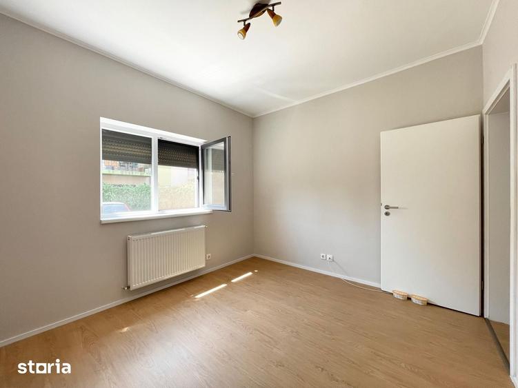 Apartament cu 3 camere decomandat în Giroc