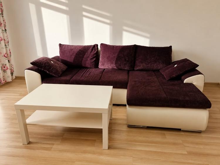 Apartament cu 2 camere decomandat, mobilat în Tractorul